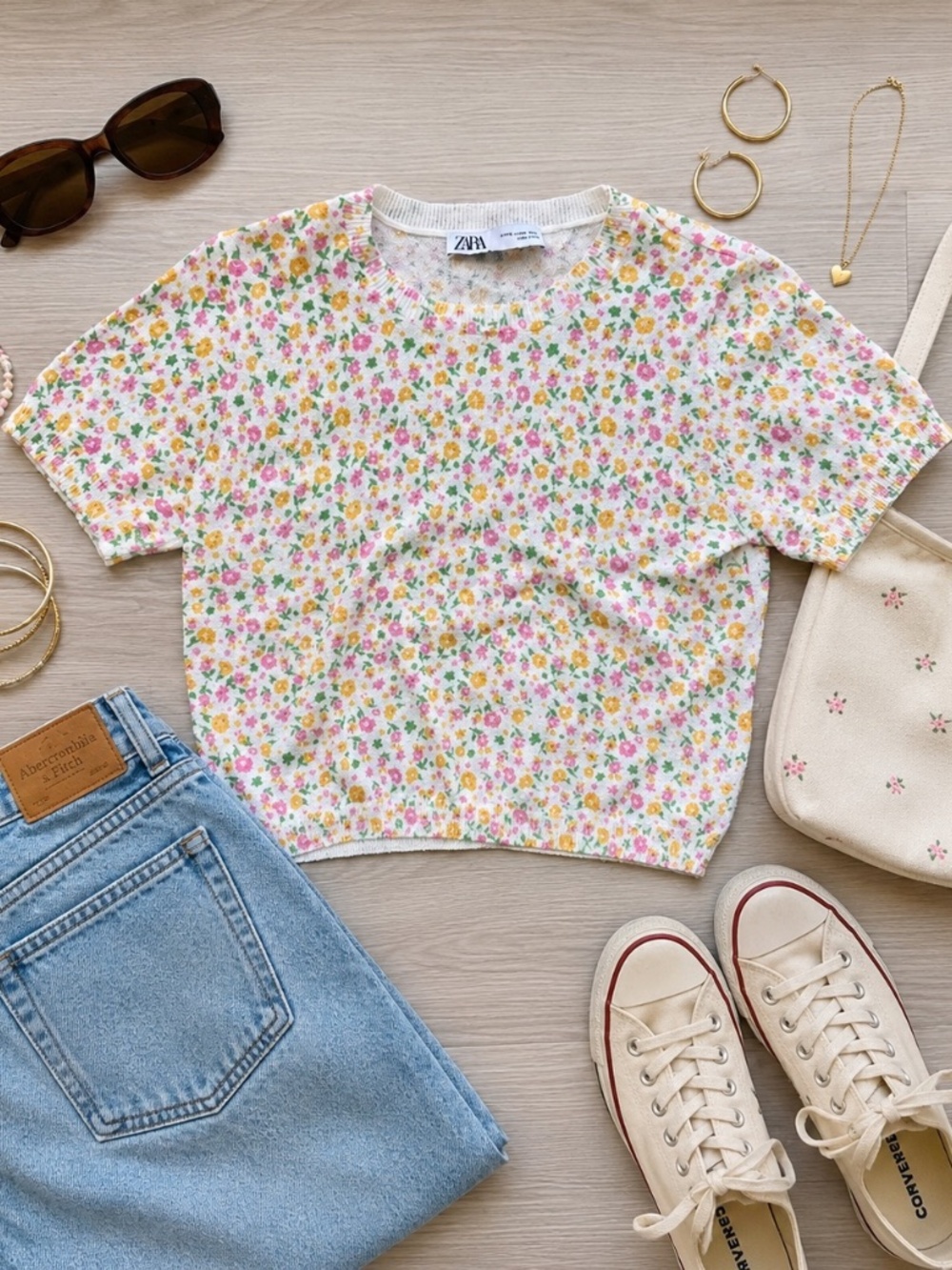 Zara Floral Cropped Short Sleeve Top - Size XS
